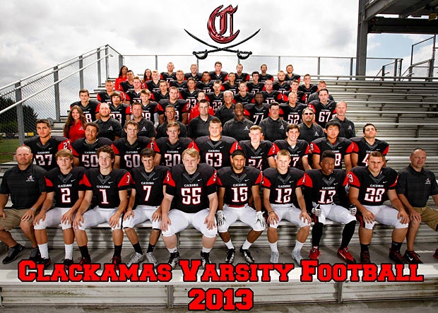 Clackamas football is the Week 4 winner of the Oregon Team of the Week, presented by the Oregon National Guard.
