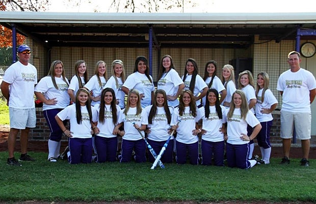 The Heavener softball team is this week's Oklahoma Team of the Week, presented by the Oklahoma National Guard.