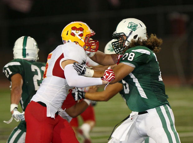 Oceanside and Mission Viejo linemen go head-to-head. 