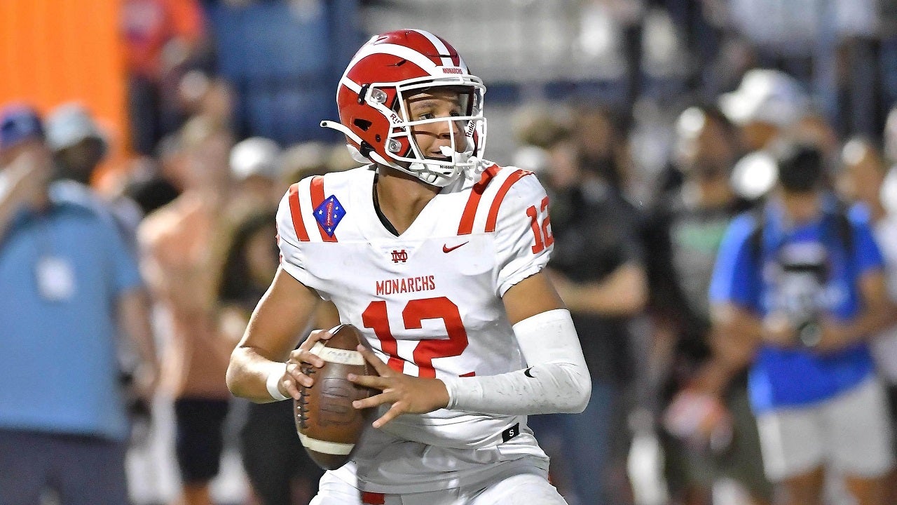 High school football No. 1 Mater Dei opens 2023 season, Frank McManus