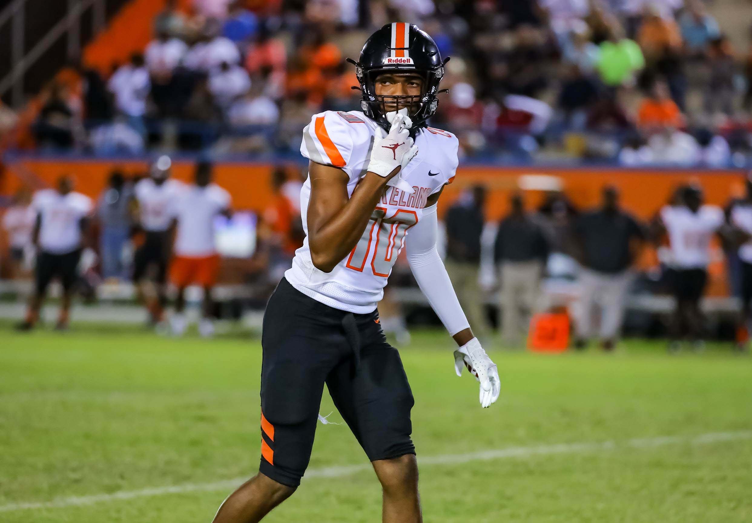 Wide receiver Tyler Williams