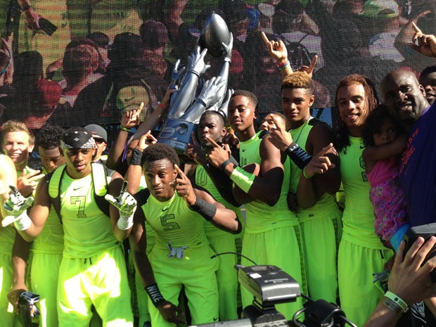 Apocalypse celebrates its 7-on-7 championship.