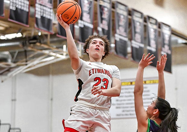 Junior forward Grace Knox scored 17 points Tuesday night to help Etiwanda reach California's Open Division state championship game, where the Eagles will get a crack at national No. 1 Archbishop Mitty (File photo: Louis Lopez) 