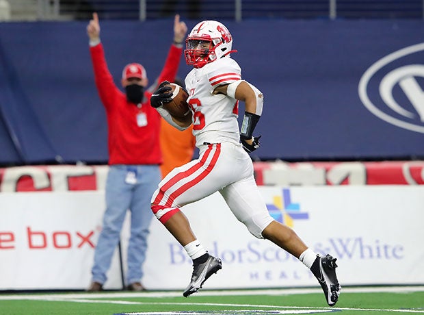 Isaiah Smith of Katy on his way to a 55-yard touchdown run late in the second quarter.
