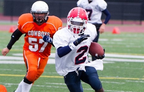 Kent Denver running back Jaden Franklin (2) will be the focus of the Platte Valley defense Saturday in the Class 2A state championship. Franklin has rushed for 2,073 yards and 28 TDs this season for the top-seeded Sun Devils.