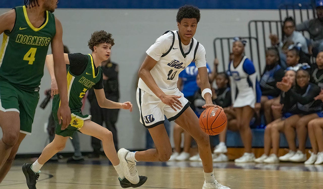 Top-ranked high school basketball prospect Baba Oladotun joining senior class