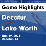 Decatur picks up ninth straight win on the road