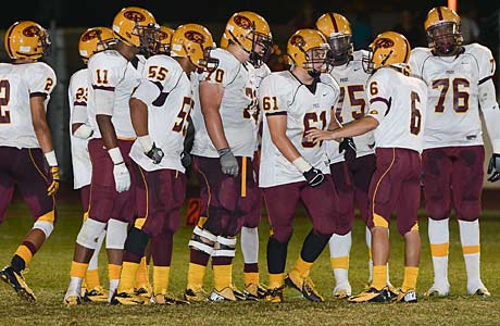 No. 1 Mountain Pointe will put its highly-touted offense on display in its quarterfinal matchup with Desert Mountain on Friday.