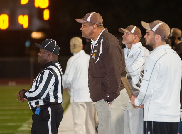 Formers San Francisco 49ers' defensive end and Cleveland Browns assistant coach Dwaine Board has been working the St. Francis sideline all season.  