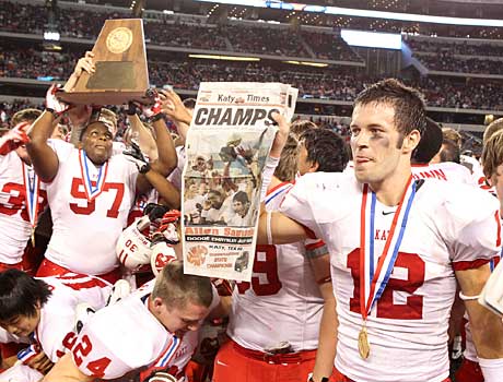 Katy celebrates state title No. 7 following a hard-fought victory over Cedar Hill.