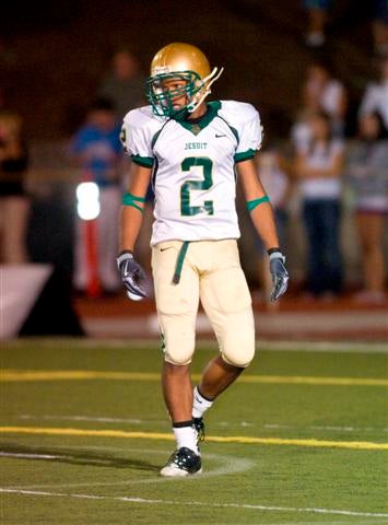 Keanon Lowe, Jesuit