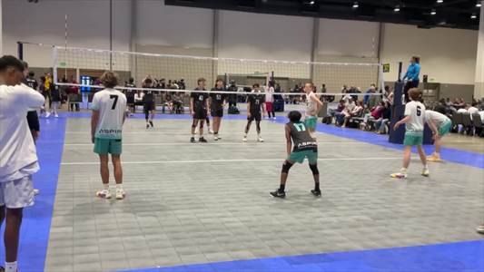 Volleyball Recap: Oak Ridge Extends Winning Streak to Four