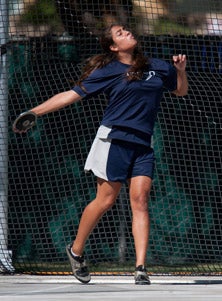 Lissette Mendivil became a state
champion on her very last high
school attempt.