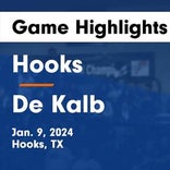 Hooks extends home winning streak to 19