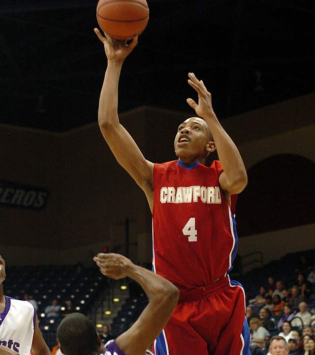 Thomas averaged 13.2 points and 12.8 rebounds per game in 2006.