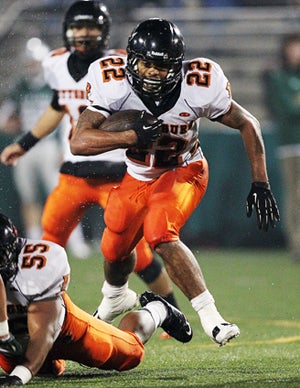 Harris Ross kept up his end of the deal 
with 297 rushing yards while scoring four
touchdowns for Pittsburg.