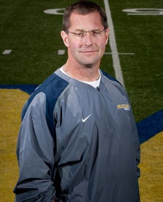 Head coach John Rodenberg will lead his team throughthe tough GCL slate.