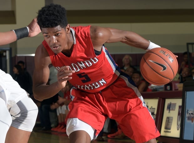 Morgan Means helped Redondo Union advance to the MaxPreps Holiday Classic championship game with 26 points against Bishop Gorman Tuesday night.