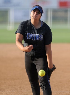 Amanda Viramontes, Chino