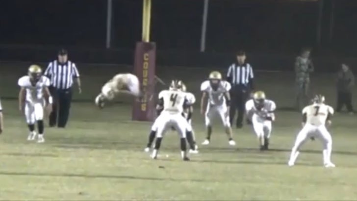 Video: KY RB hits front flip