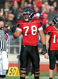Freddie Tagaloa has had plenty to
say to USA teammates and Stanford-
bound players.