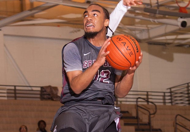 Virginia Commonwealth received a commitment Monday from junior guard Jonathan Williams of No. 3 St. Benedict's Prep.