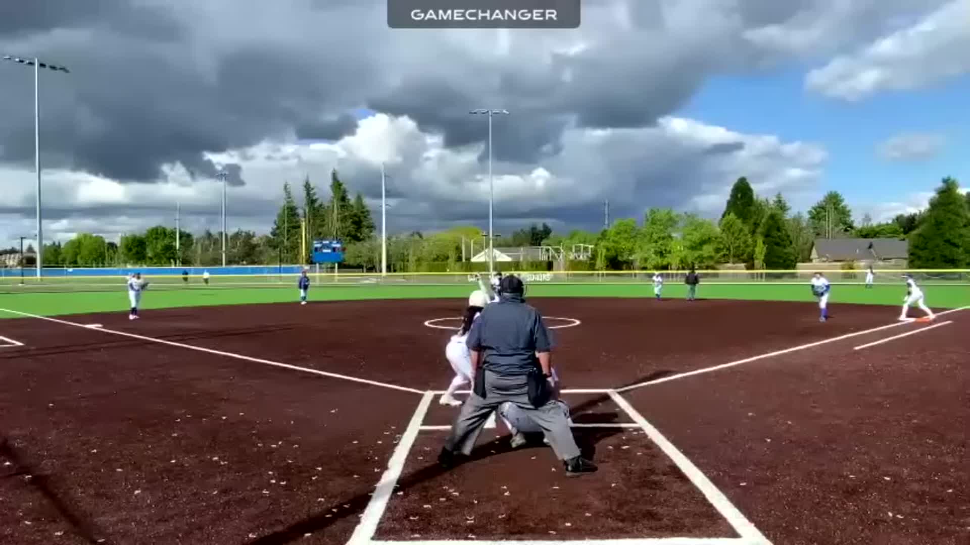 Softball Recap: Heritage Takes a Loss