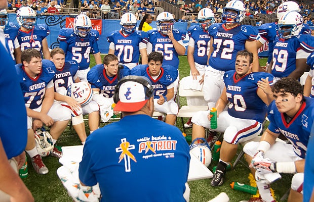 Curtis beat Karr, 38-33, and jumped to No. 4 in the Southwest rankings.