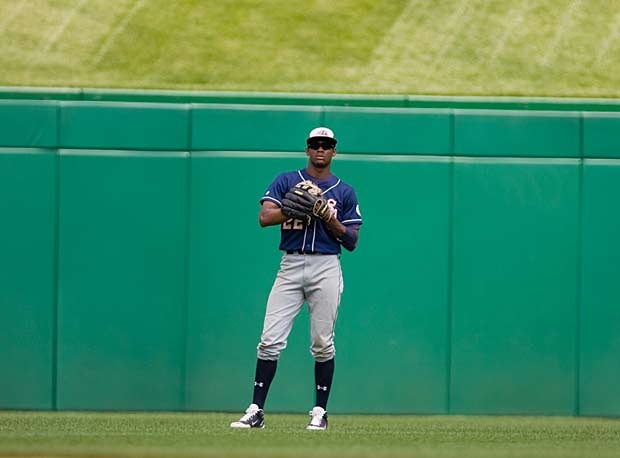 Cameron Windham of St. Albans patrols the outfield during a 2009 Congressional Bank Classic game against Gonzaga.