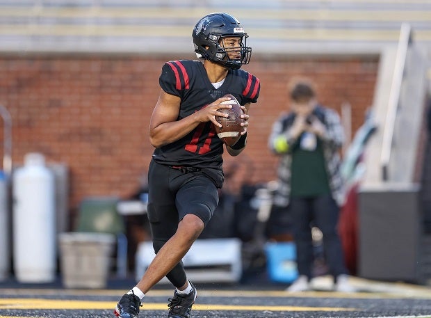 Lee's Summit North quarterback Elijah Leonard looks to help the Broncos win their first state title one season after falling short in overtime in the Class 6 finals. (Photo: David Smith)
