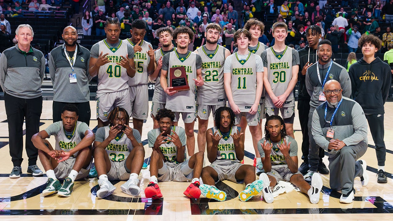 Longest basketball win streaks