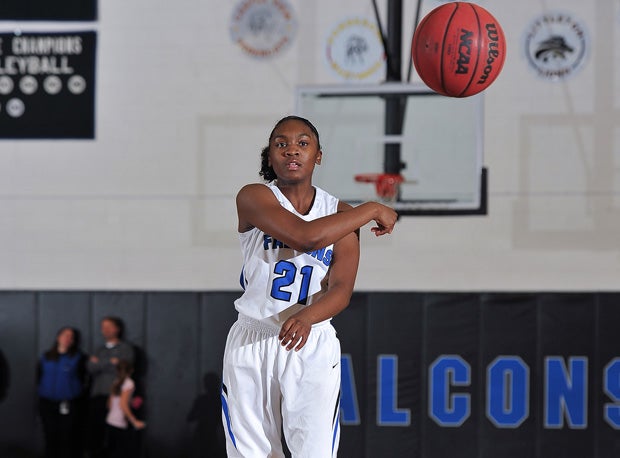 Symone Starks and Highlands Ranch (Colo.) are now in the Xcellent 25.