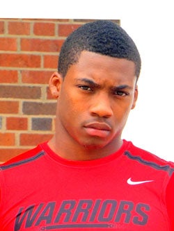 Dilaneo Dawson rushed for 362 yards and three touchdowns.