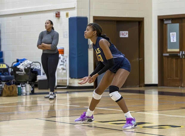 Alexis Ewing is among a number of daughters of former pro athletes making their own name on the high school volleyball courts. The daughter of basketball legend Patrick Ewing and volleyball All-American Cheryl Weaver, Alexis Weaver is a Penn State commit and has led Bullis to a 6-2 record this season. (Photo: Fred Ingham)