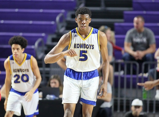 Omar Payne committed to Florida on Monday. The 2019 forward will play next season at Montverde Academy.