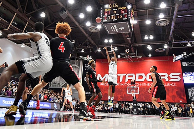 This buzzer beater by Ziaire Williams against Etiwanda would turn out to be the last shot of the season for Sierra Canyon.