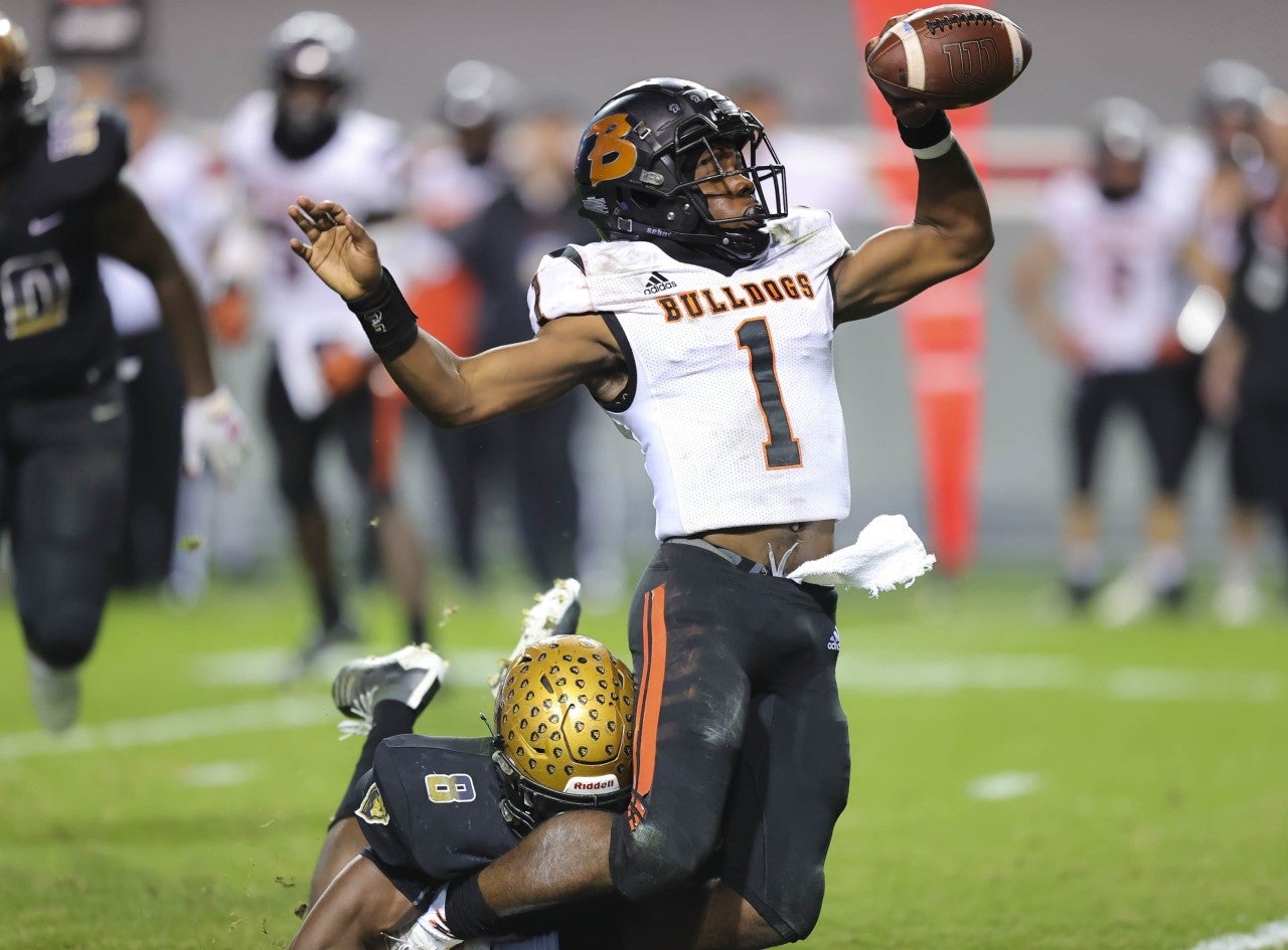 Malaki Hamrick named 2021 MaxPreps North Carolina High School Football Player of the Year