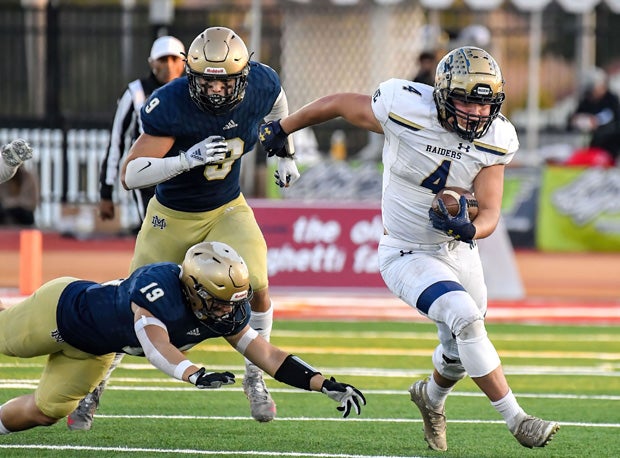 Central Catholic's Julian Lopez (4) rushed for 112 yards and two touchdowns. 