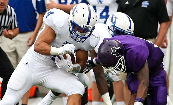 Conor Hundley and St. Xavier grinded out a win over Colerain on Friday.