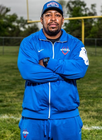 Head coach Elijah Brooks