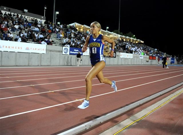 Like most of her races, in her final 3,200, Hasay was a blur running by herself. 