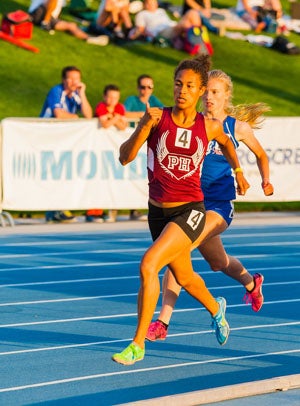 Piedmont Hills (San Jose) senior Bianca Bryant
qualified seventh in the 800 at 2:08.72.