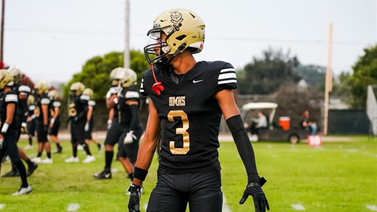 Cameron Brewer of Bishop Montgomery is the California High School Football Player of the Week