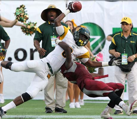 University receiver Jordan Cunningham makes a spectacular catch along the sideline.