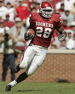 After high school, Adrian Peterson went
on to star at Oklahoma.