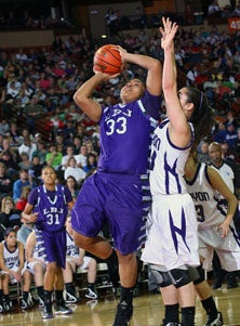Austin LBJ's Alexis Hyder could not
be stopped down low.
