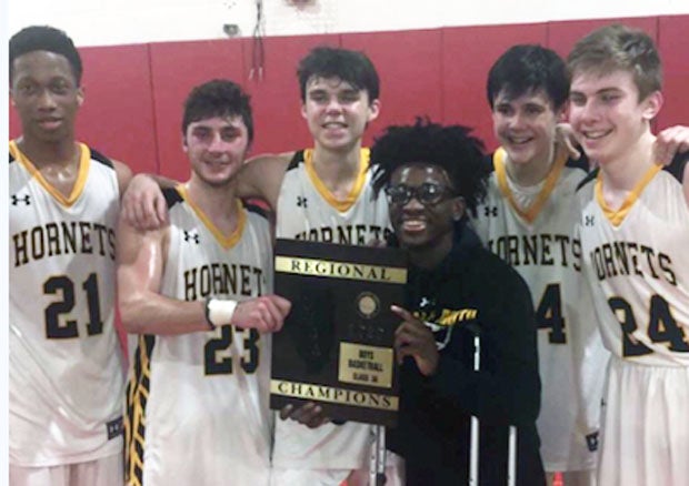 Hornets celebrate regional championship.