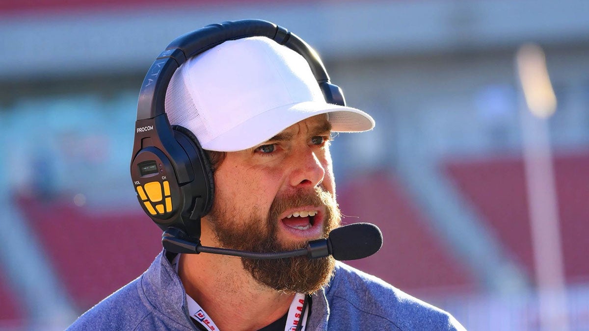 FOOTBALL: Corner Canyon coach moving on