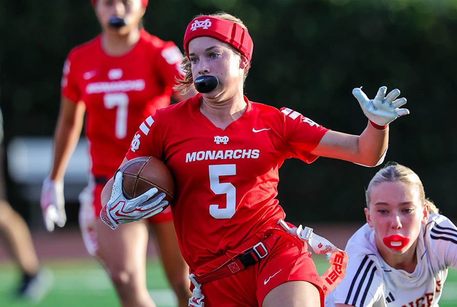 Junior Kendra Hansen and No. 15 Mater Dei look to shake up the rankings with a MaxPreps Top 25 matchup Tuesday against No. 1 JSerra Catholic. (PHOTO: John Luciano)