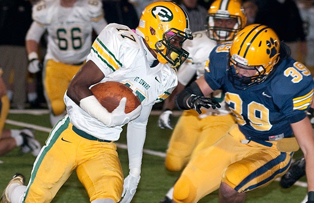 St. Edward assumed the top spot in this week's Midwest rankings after beating previous No. 13 Austintown-Fitch to advance to the Ohio Division I semifinals.